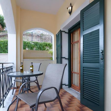 Balis Apartments Paleokastritsa Eksteriør billede